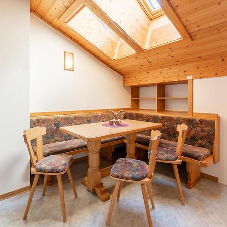 Beautiful Apartment In Mittersill With Balcony Eksteriør billede