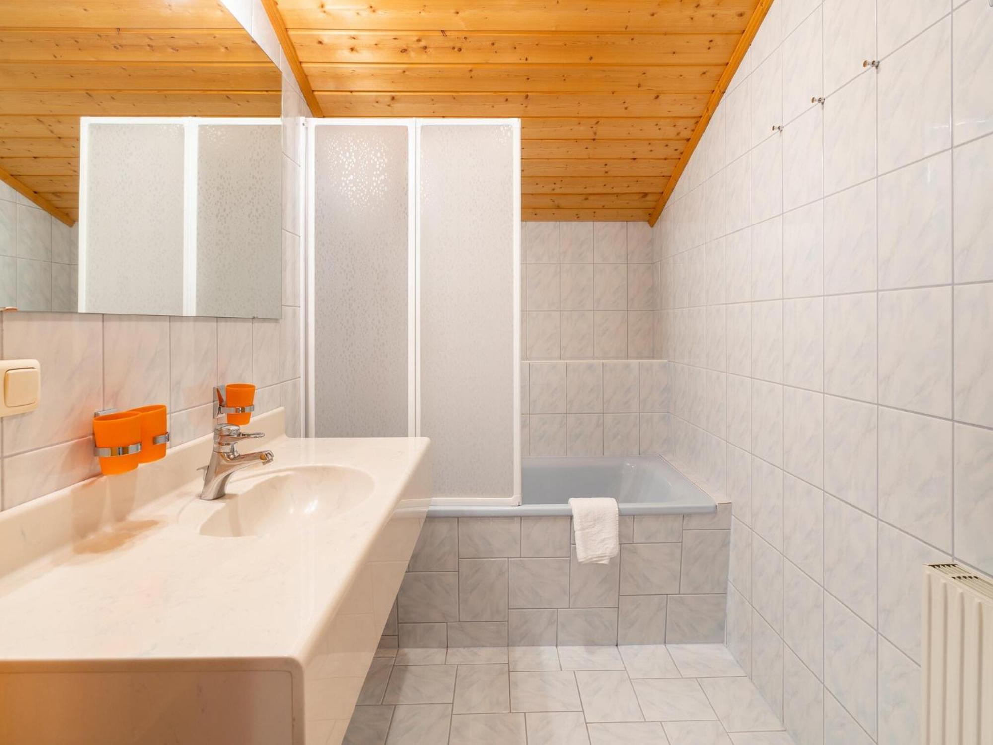 Beautiful Apartment In Mittersill With Balcony Eksteriør billede