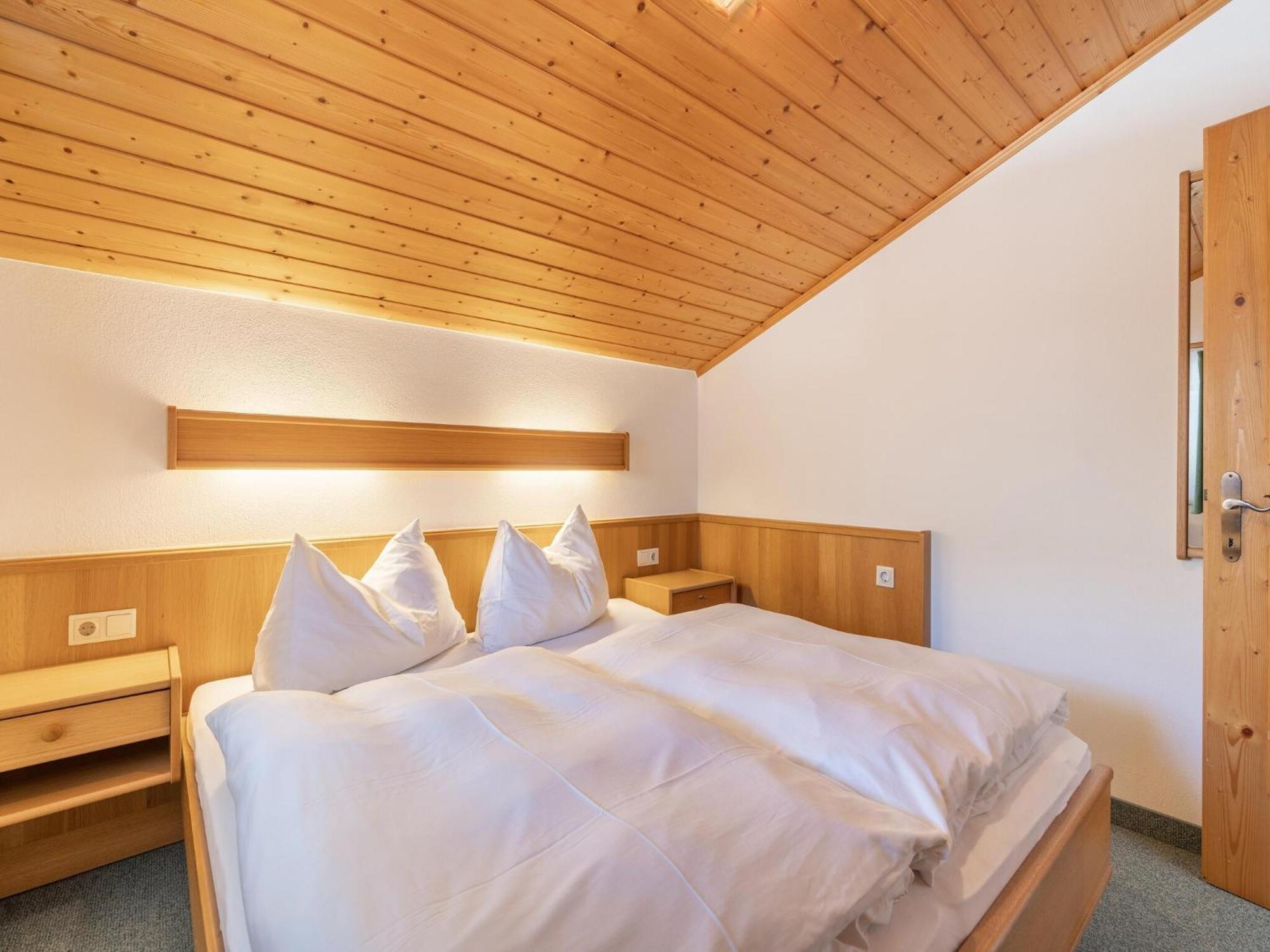Beautiful Apartment In Mittersill With Balcony Eksteriør billede