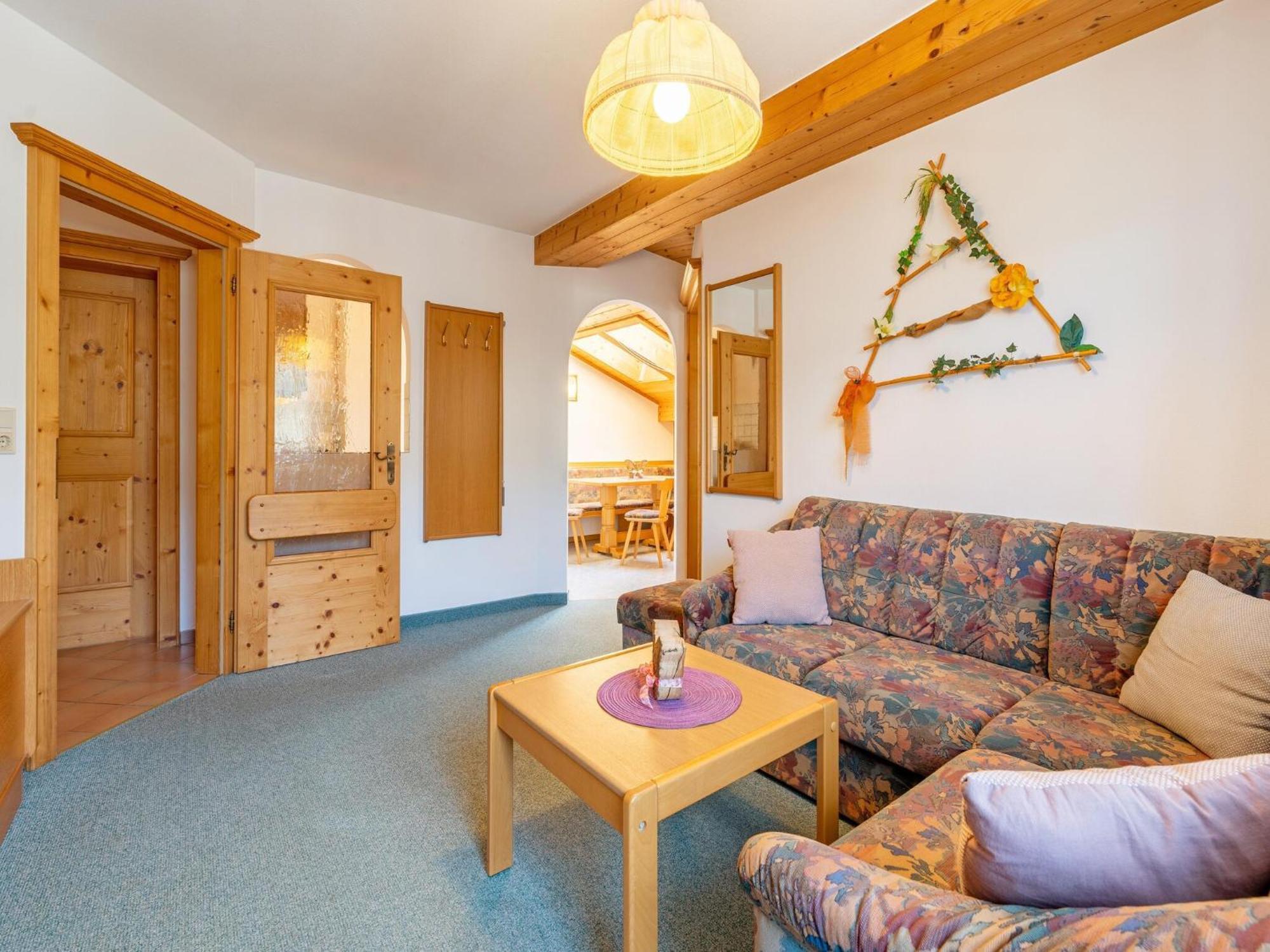 Beautiful Apartment In Mittersill With Balcony Eksteriør billede